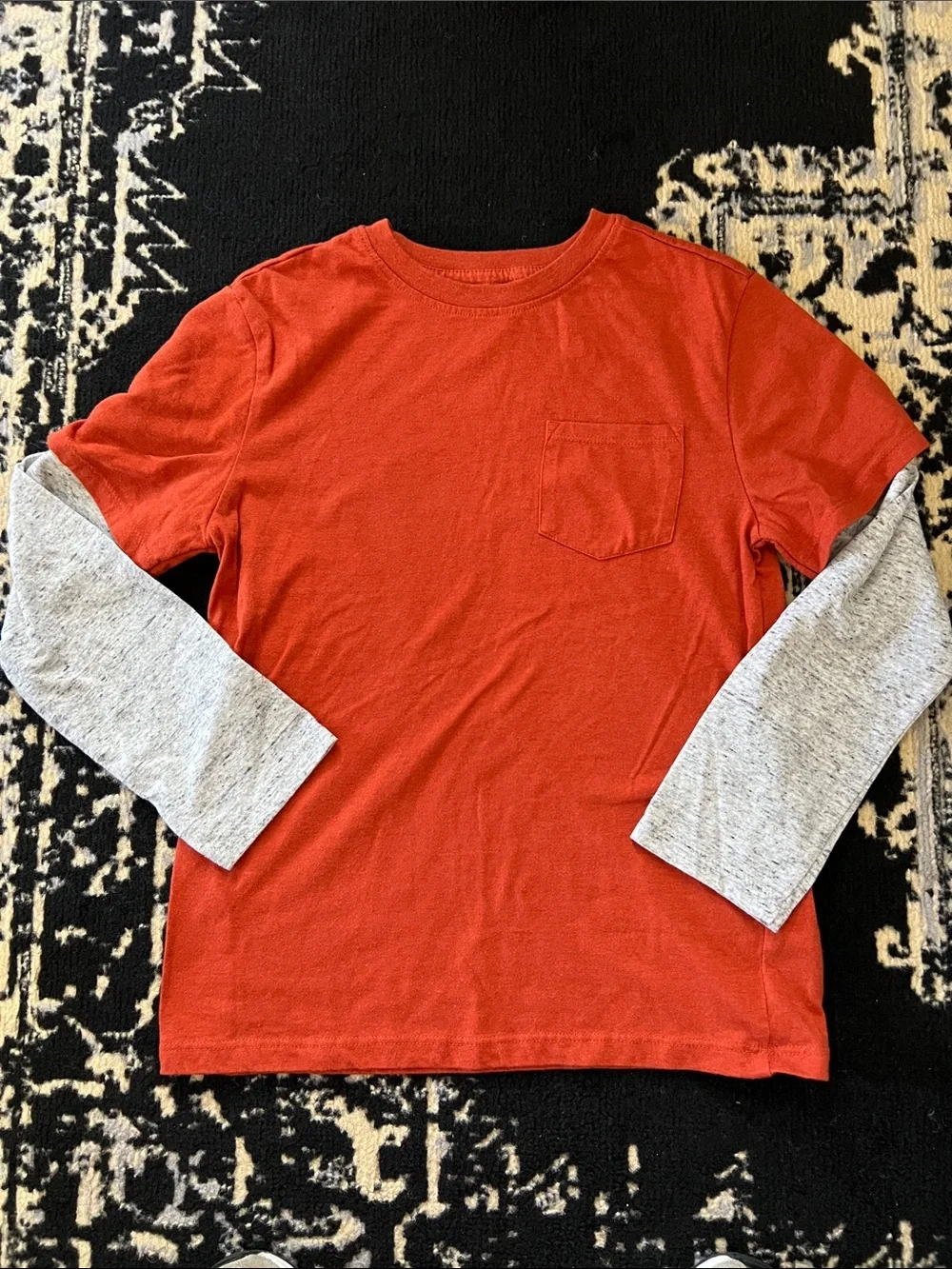 Boys 4 piece long sleeve knit tee Cat & Jack bundle size 8/10